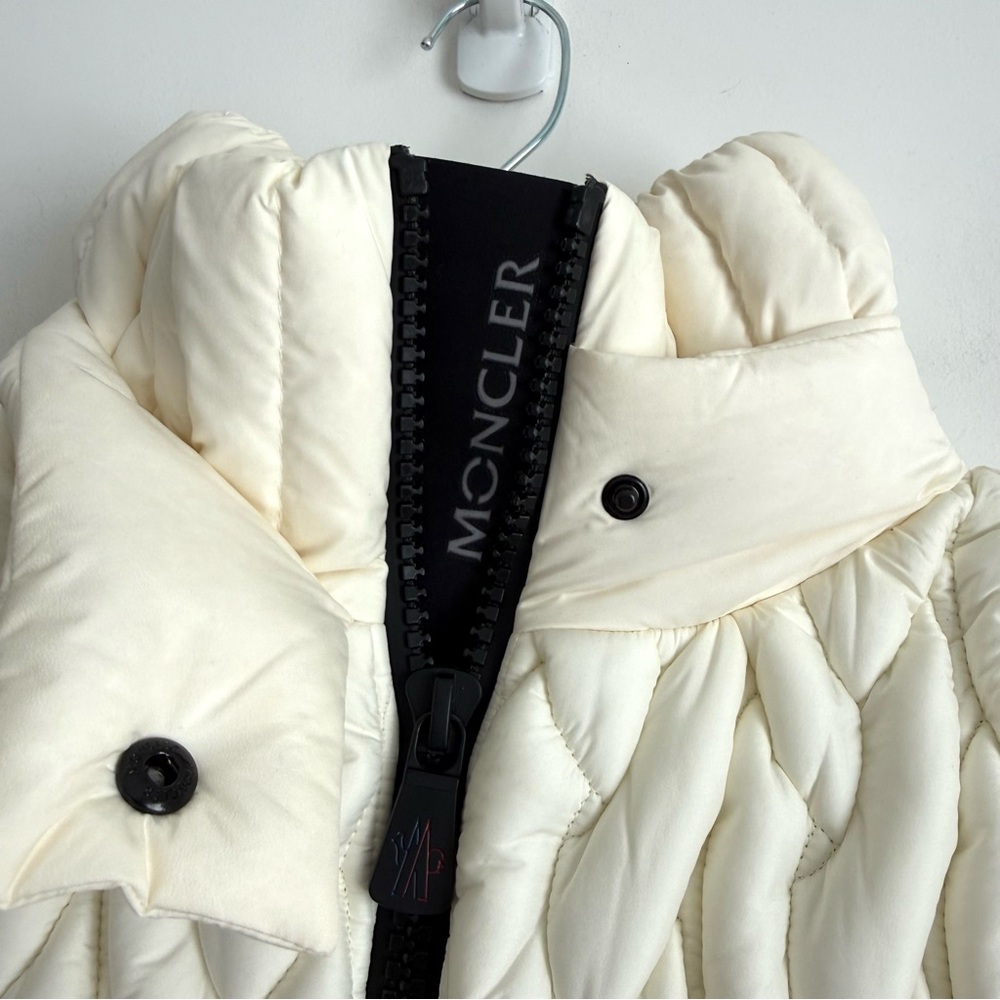 Moncler Maipo Goose Down Puffer Jacket NWOT - Picture 13 of 16